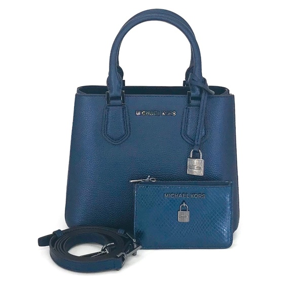 Michael Kors Adele Messenger Midnight Bag TZ Pouch - Picture 1 of 8